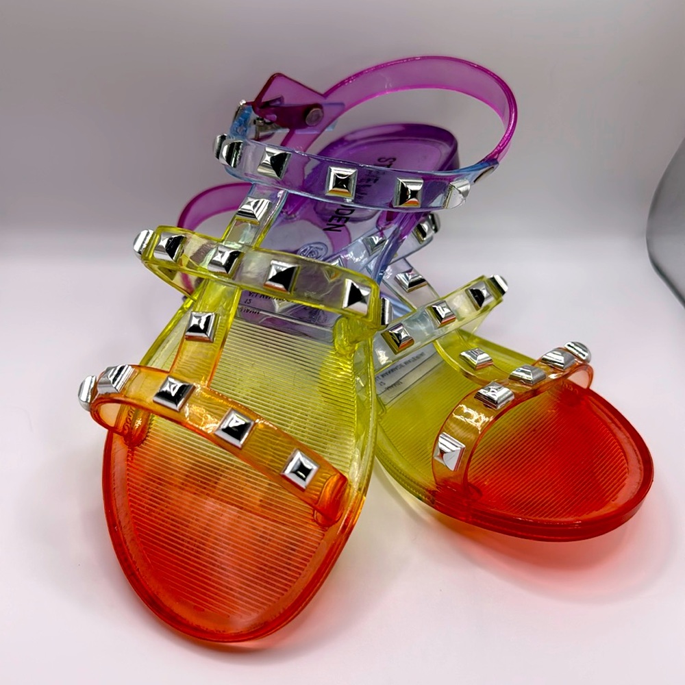 Steve Madden Girls Rainbow Jam Jelly- Girls Size 12- NWT in box